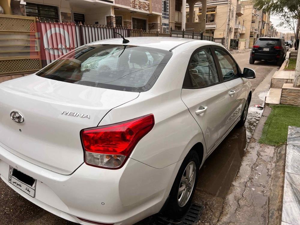 هیوندای رێینا